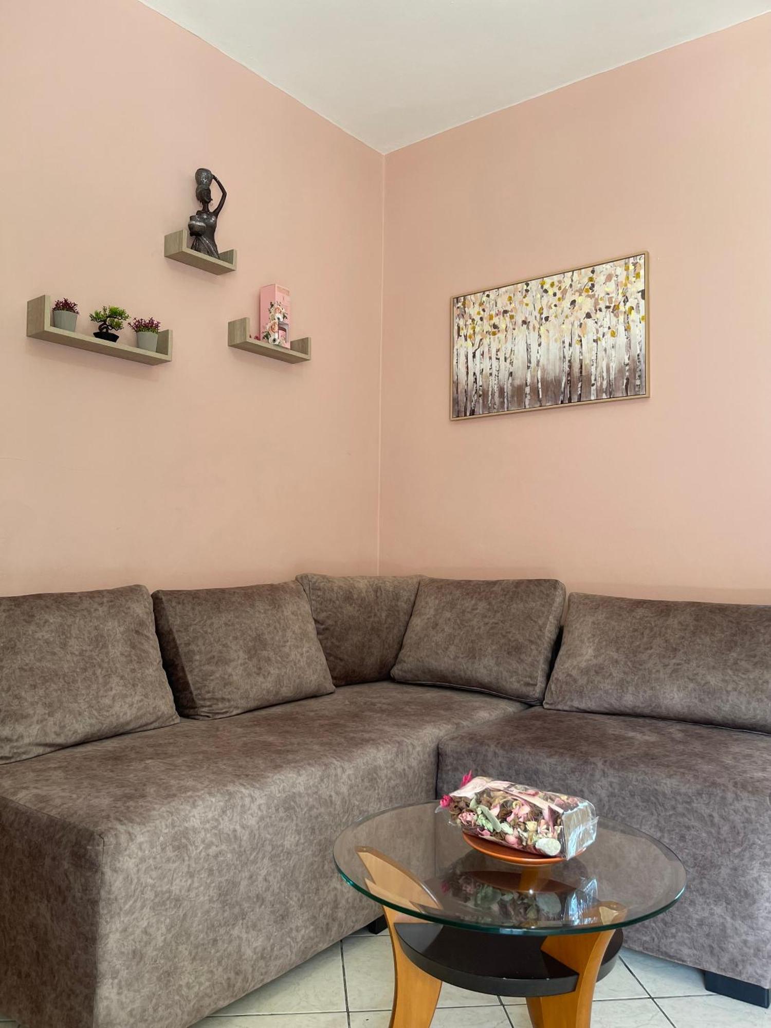 סרנדה Bougainvilla מראה חיצוני תמונה